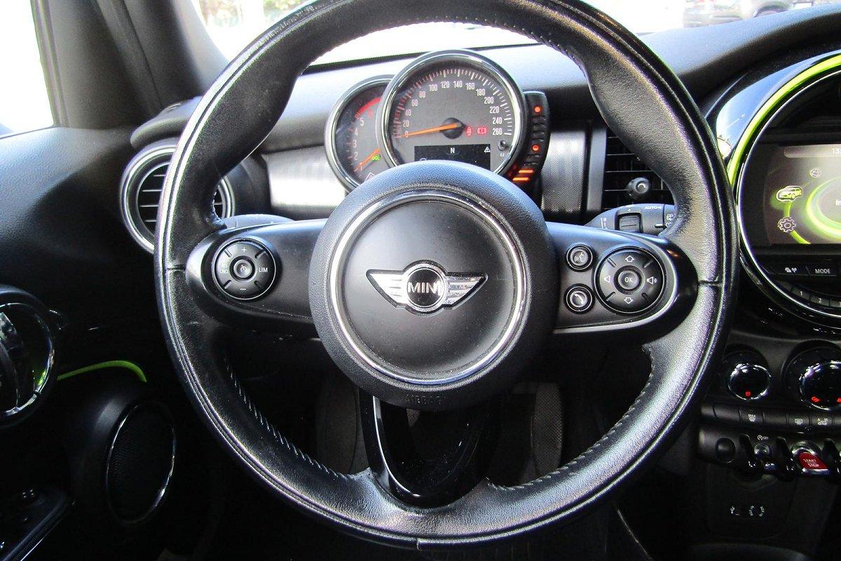 MINI Mini 1.5 Cooper D Business XL 5 porte
