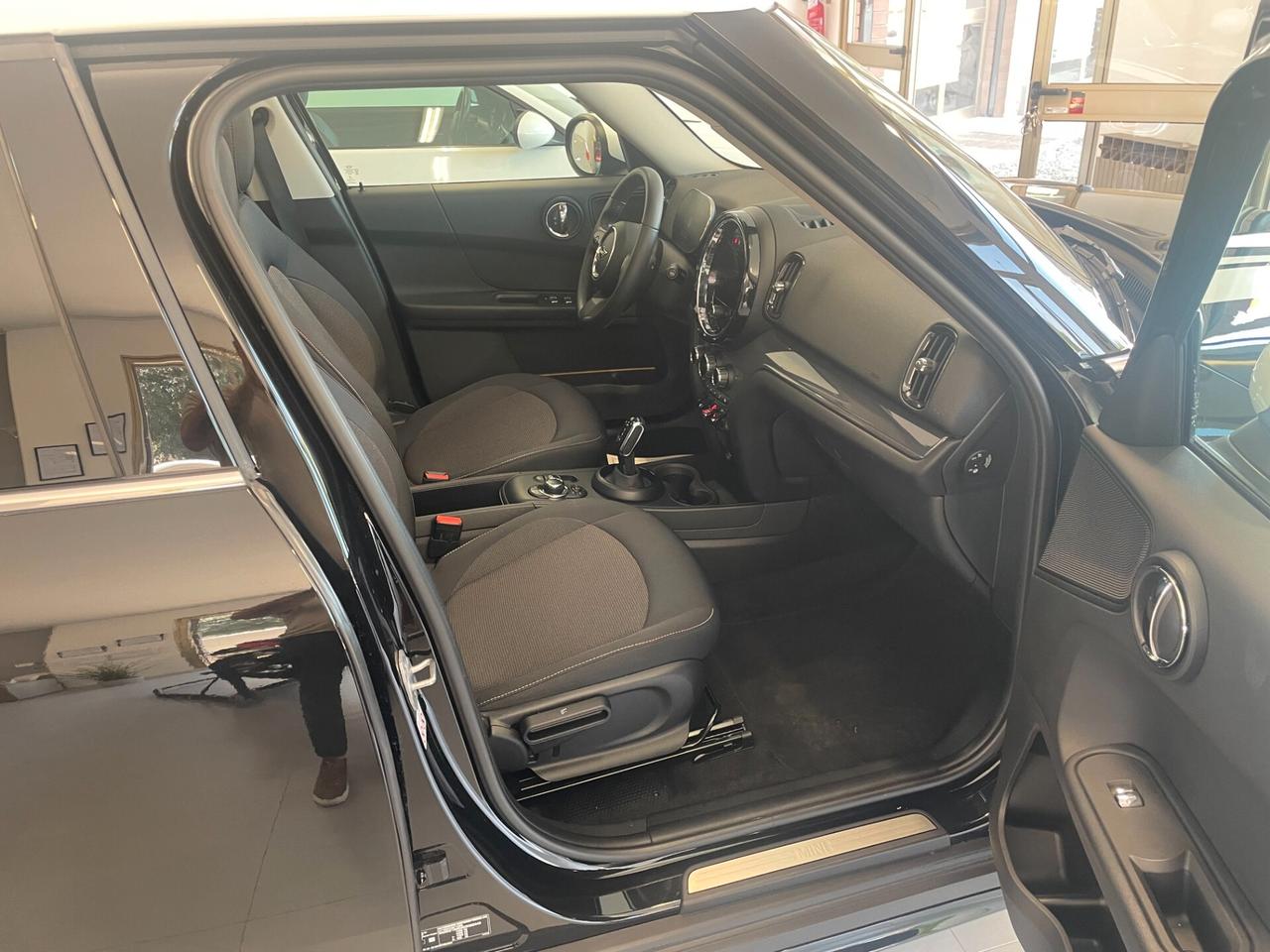 Mini 1.5 Cooper Countryman Automatica NEOPATENTATI