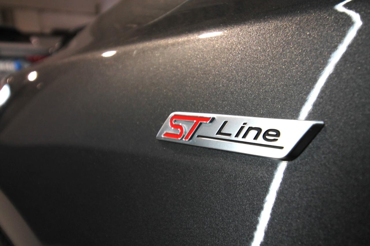 FORD FOCUS 1.5 115 CV ST-LINE X