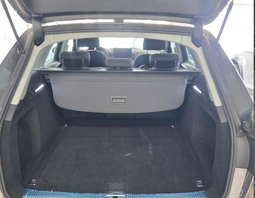 Audi A4 Avant 30 TDI/136 CV S tronic Business Advanced
