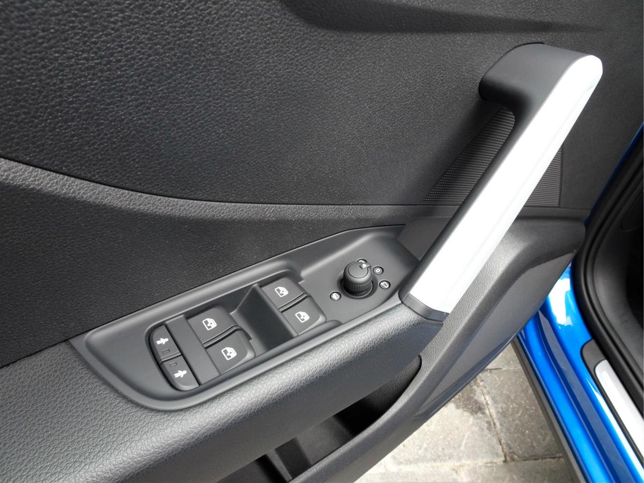 Audi Q2 1.6 TDI 116CV DESIGN S-Tronic LED/NAVI