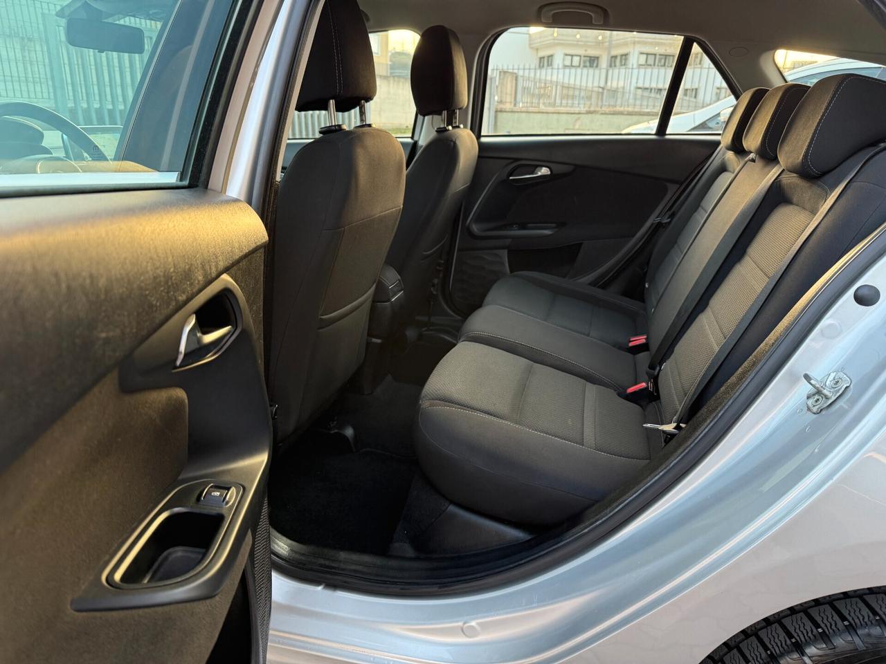 Fiat Tipo 1.3 Mjt S&S SW Business Navi CarPlay Sensori