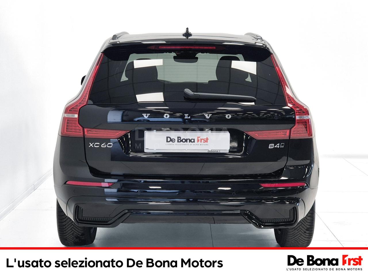 Volvo XC60 2.0 b4 plus dark awd auto