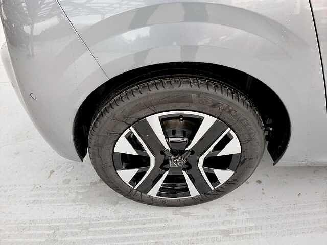 Peugeot 208 208 1.2 hybrid Allure 110cv e-dcs 6