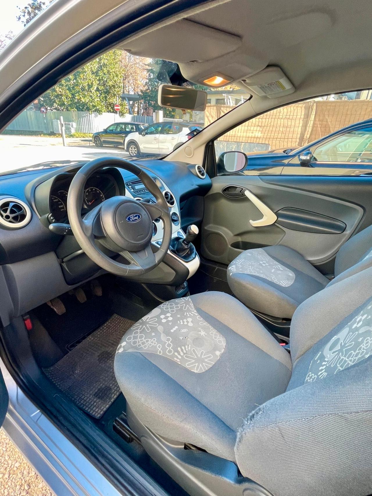 Ford Ka 1.3 TDCi 75CV Titanium