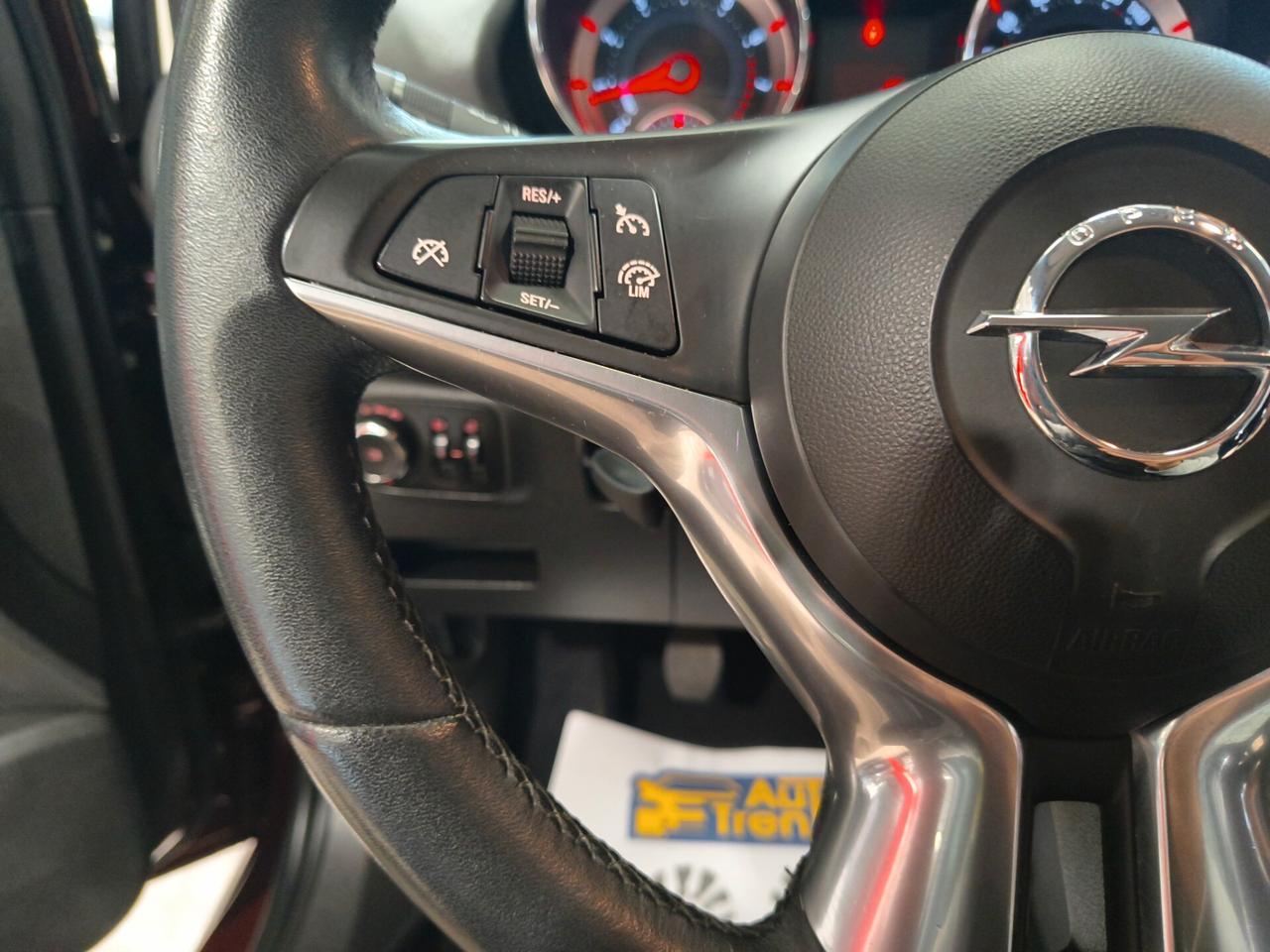 Opel Adam 1.2 70 CV Start&Stop Slam 79.000 km