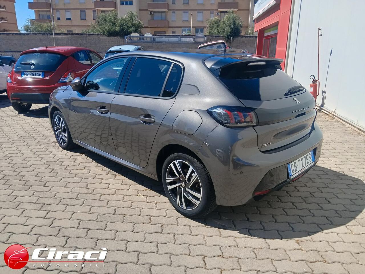 Peugeot 208 PureTech 100 5 porte Allure