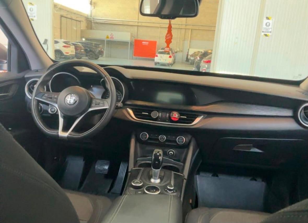 Alfa Romeo Stelvio 2.2 190 CV AT8 Q4 Business 10/2019