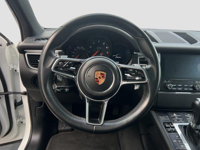 PORSCHE Macan Macan 2.0