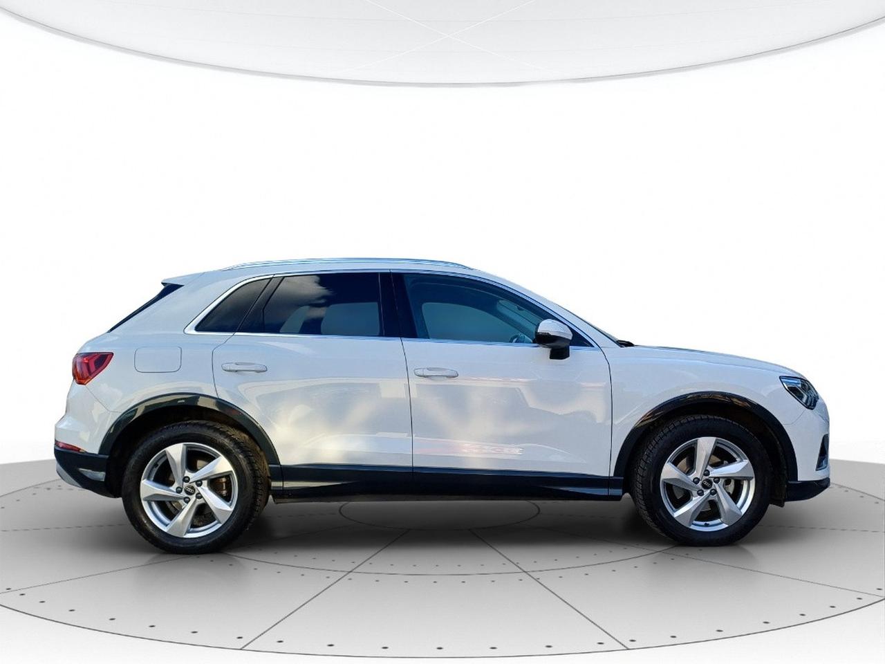Audi Q3 35 2.0 tdi business advanced s-tronic