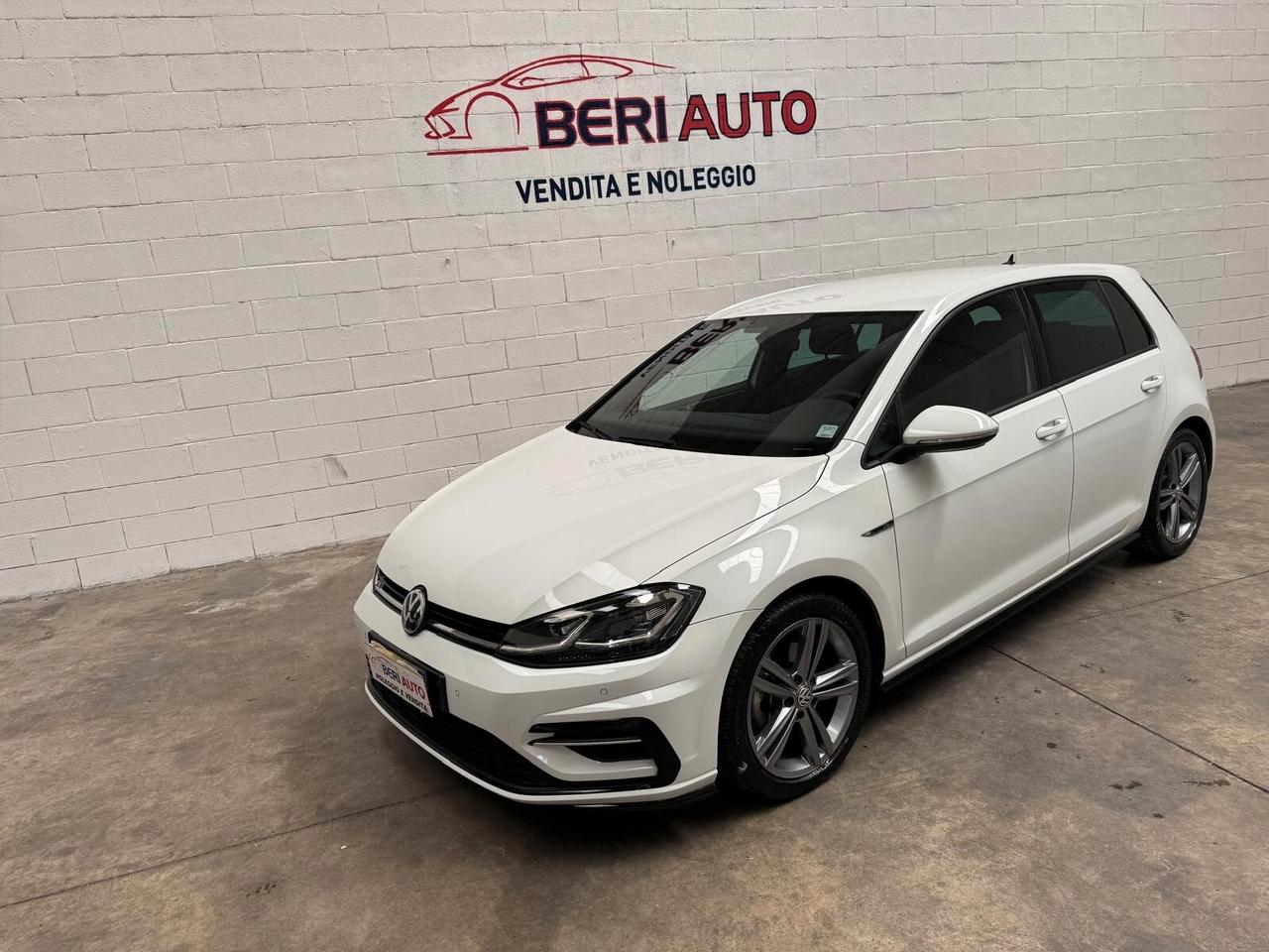 Volkswagen Golf 7.5 allestimento R-LINE 5 PORTE