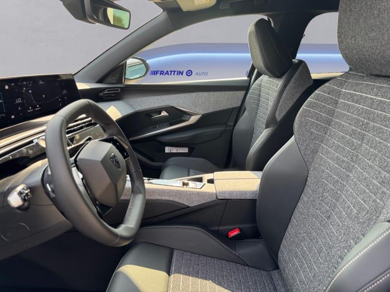 PEUGEOT 3008 HYBRID 145 E-DCS6 ALLURE