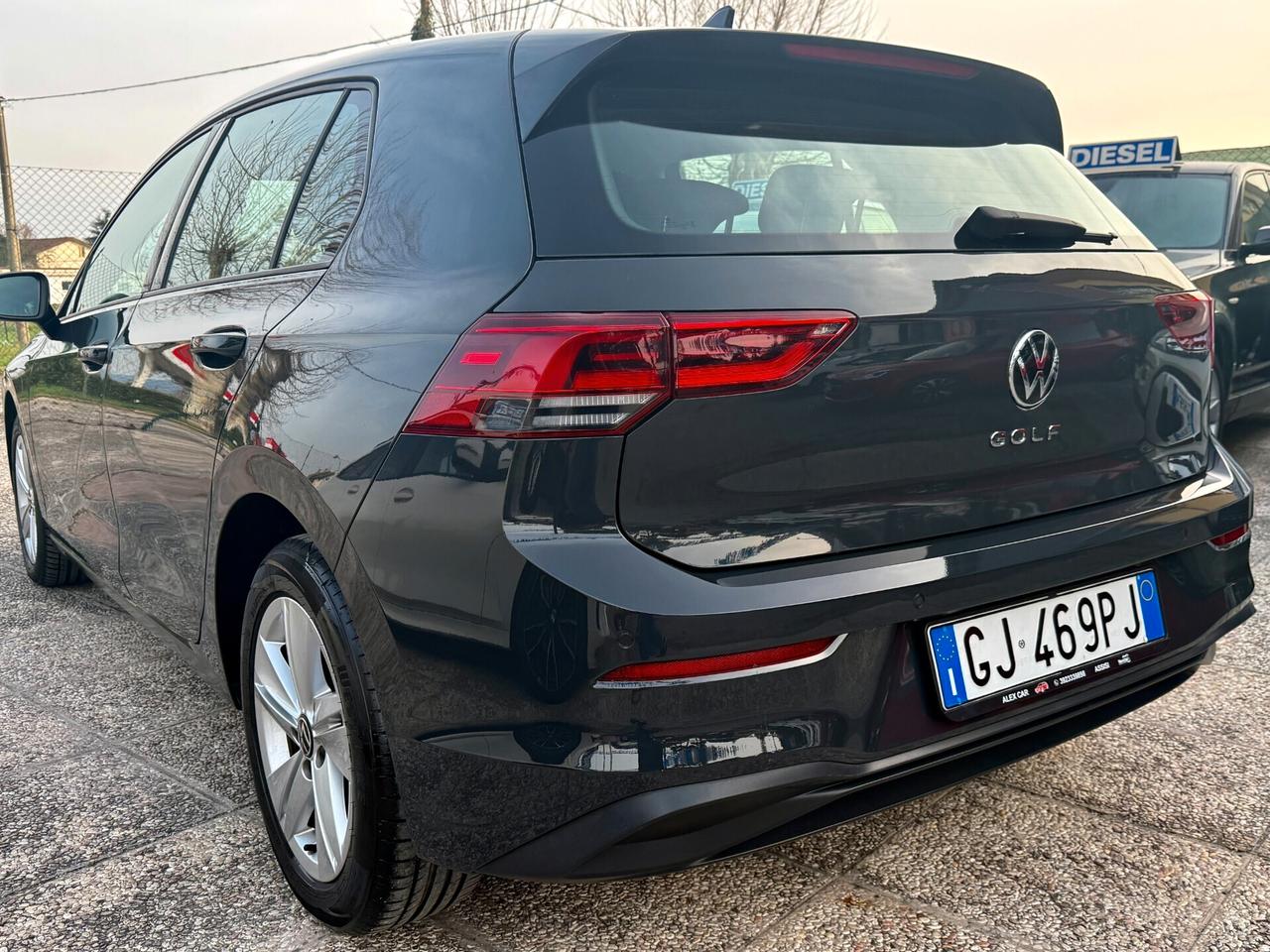 " DA VETRINA " Volkswagen Golf 1.5 TGI DSG Style