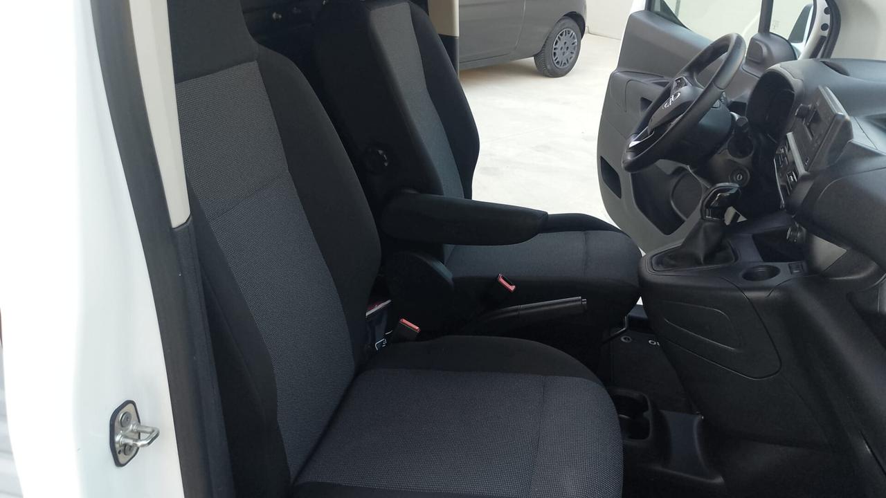 Opel Combo CARGO 4P VETT. FURGONATA 1.5 DIESEL 100CV EDITION L1 650 KG MT6