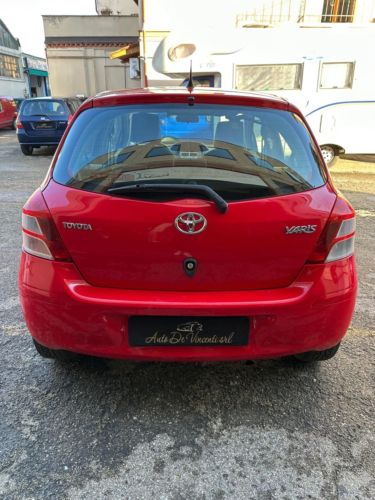 Toyota Yaris 1.3 5 porte Sol