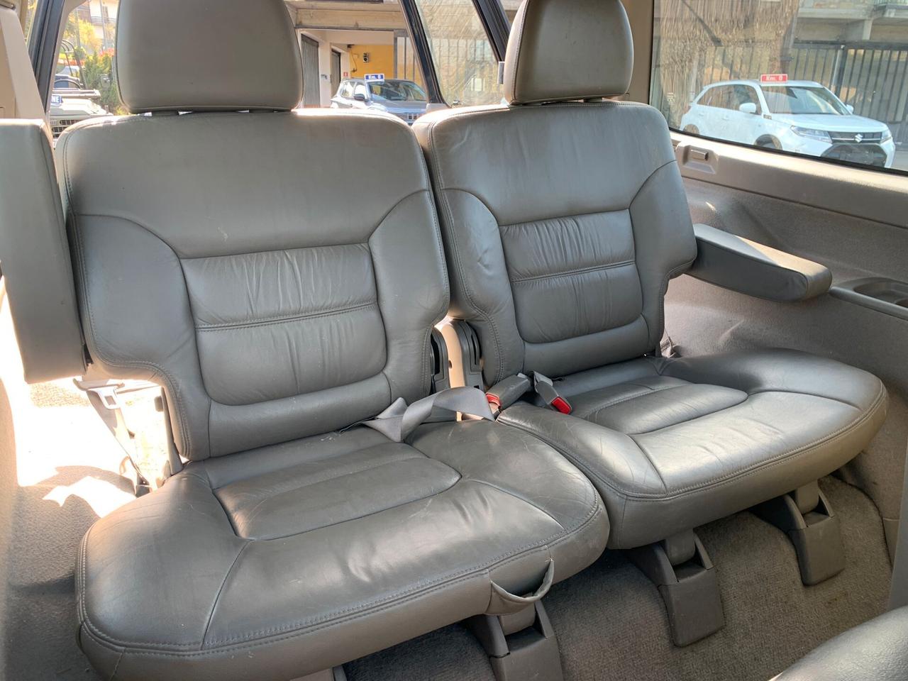 Nissan Patrol GR luxury full optional-automatico 3000 cc-unico proprietario-230000 km-non ha fatto fuoristrada