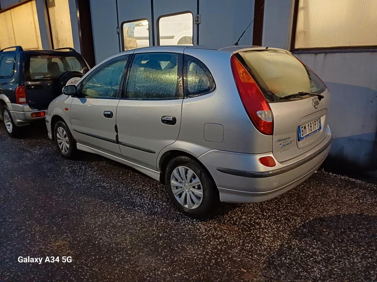 Nissan Almera 1.8 benzina Solo per esport