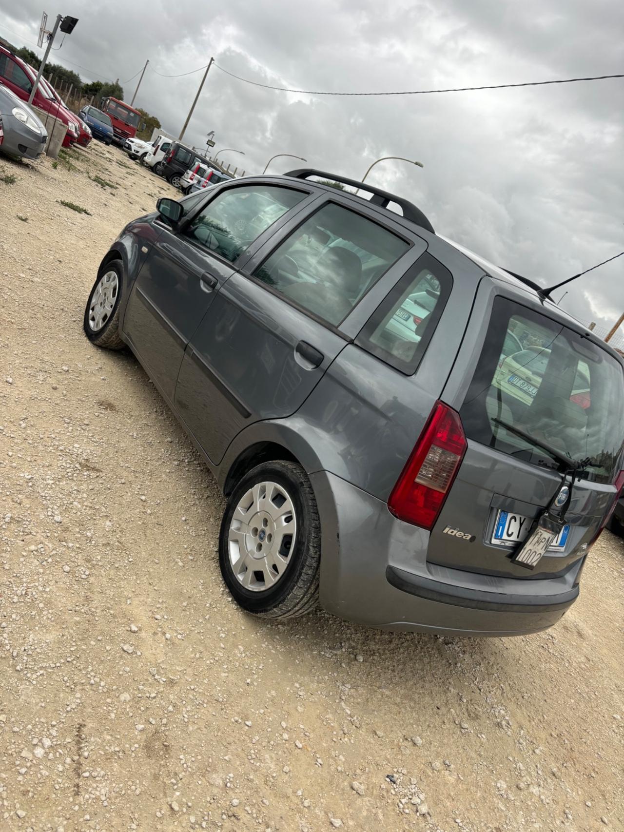 Fiat Idea 1.3 Multijet 16V Active