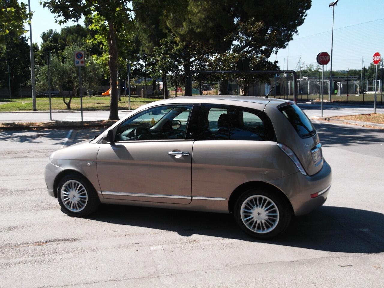 Ypsilon 1.3 MJT Neopatentati 2011