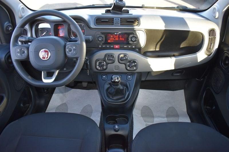 FIAT Panda 1.2 69cv E6 Waze