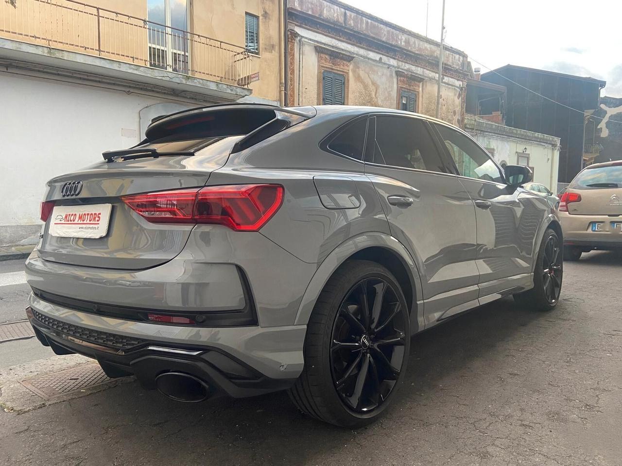 Audi Q3 RS SPB quattro S tronic