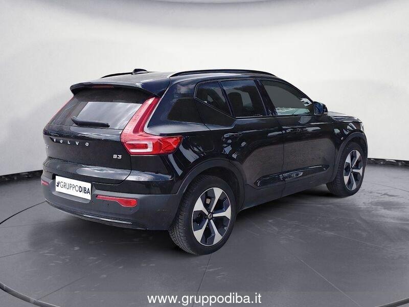 Volvo XC40 2023 2.0 b3 Ultimate Dark auto