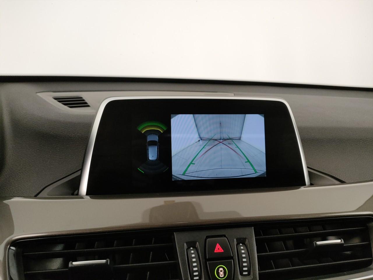 BMW X1 sdrive 18d Advantage auto