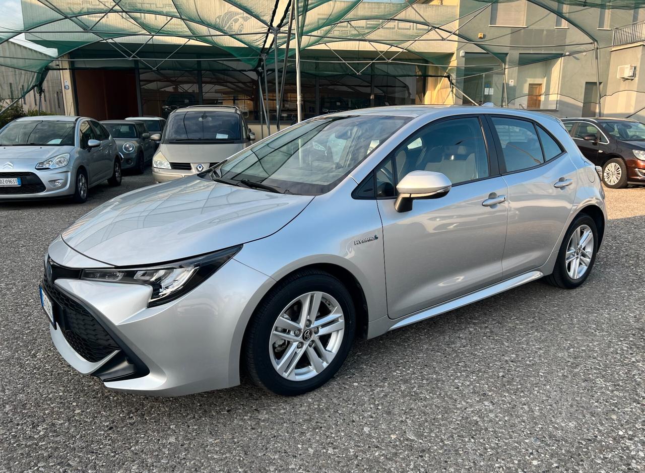Toyota Corolla 1.8 Hybrid Business