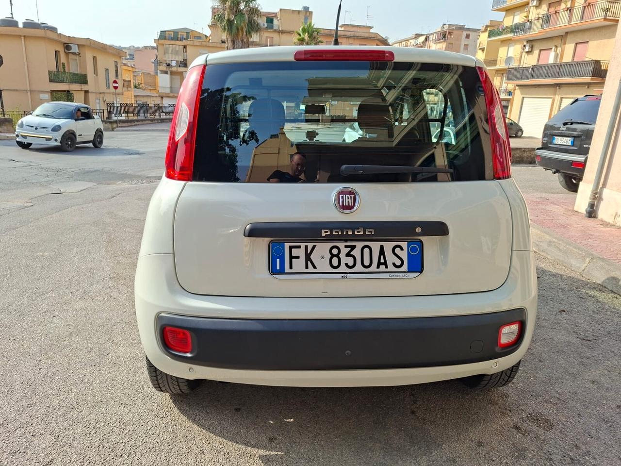 Fiat Panda 1.3 MJT 80 CV Lounge autocarro