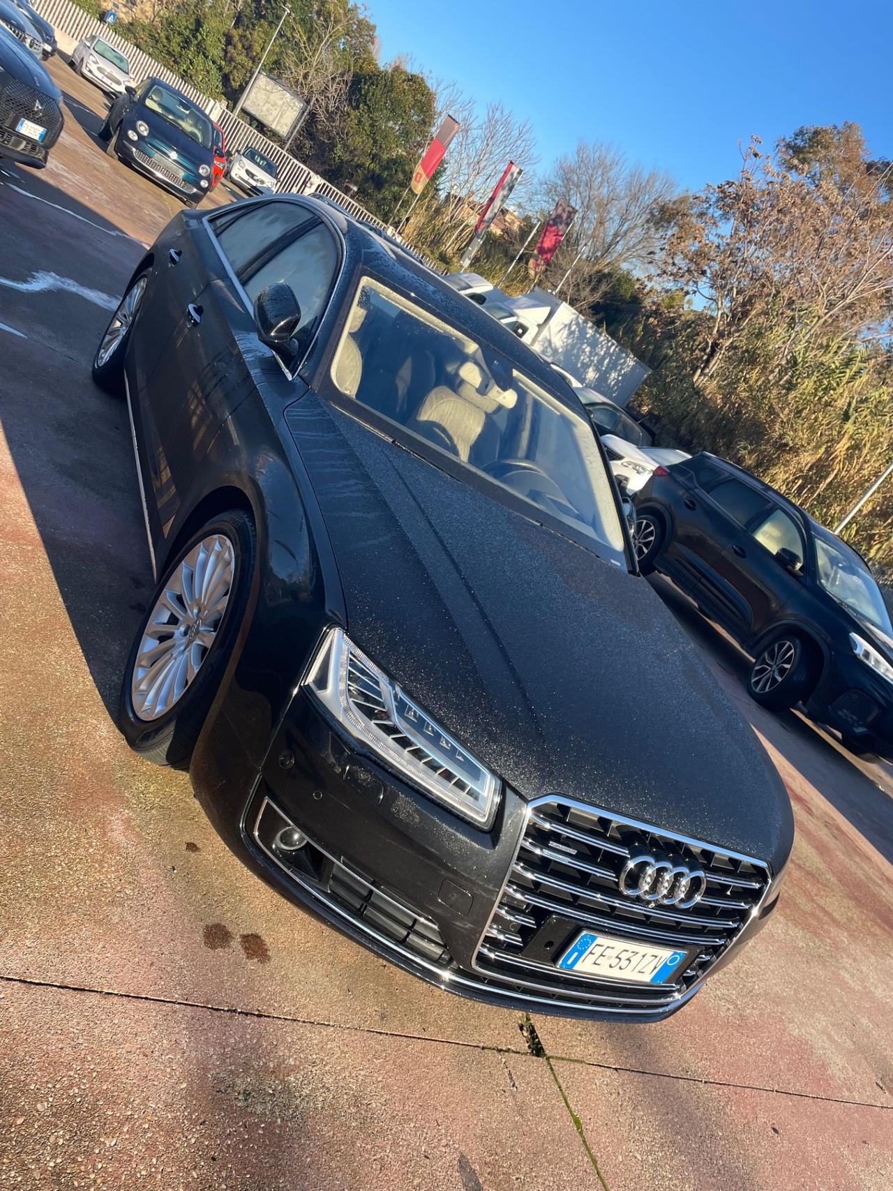 Audi A8 3.0 TDI 262 CV quattro tiptronic