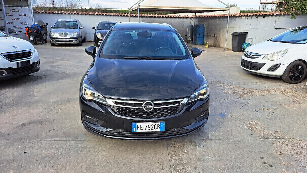 Opel Astra 1.6 CDTi 136CV Automatica Innovation.