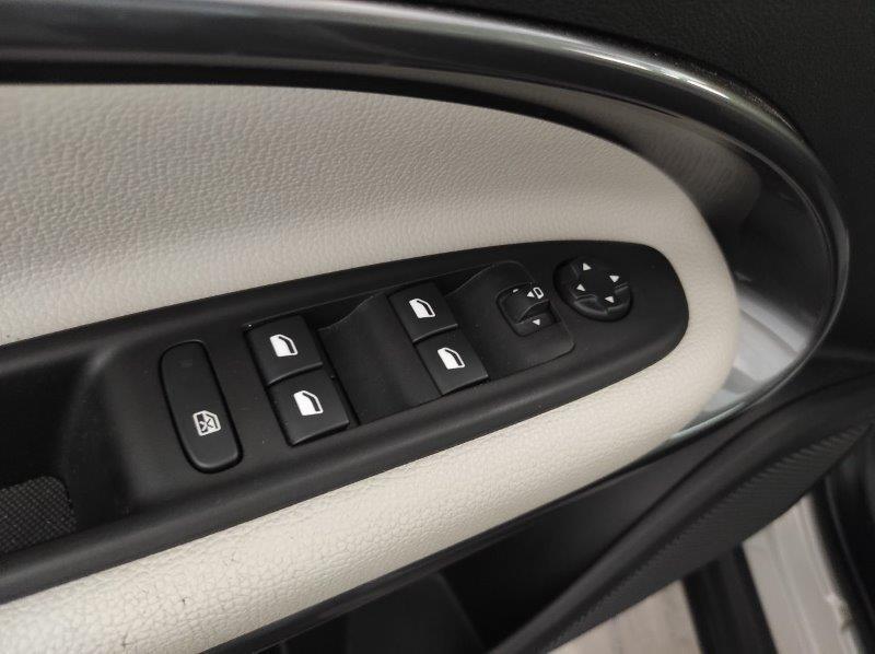 FIAT 600 (2023-->) - 600 Hybrid 110 CV DCT MHEV La Prima