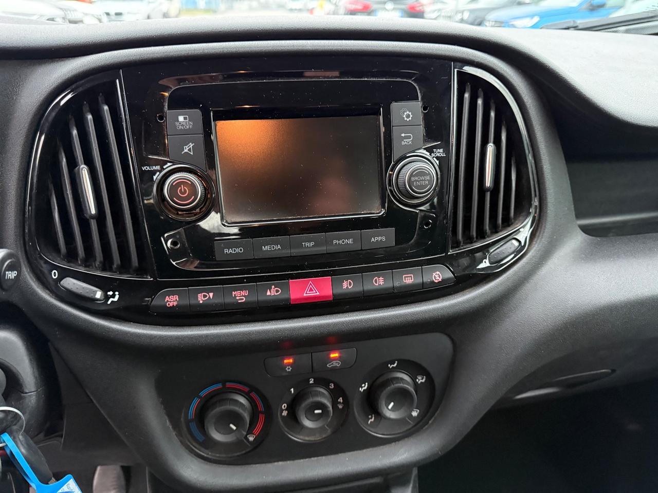 Fiat Doblo Combi N1 Autocarro 5 POSTI