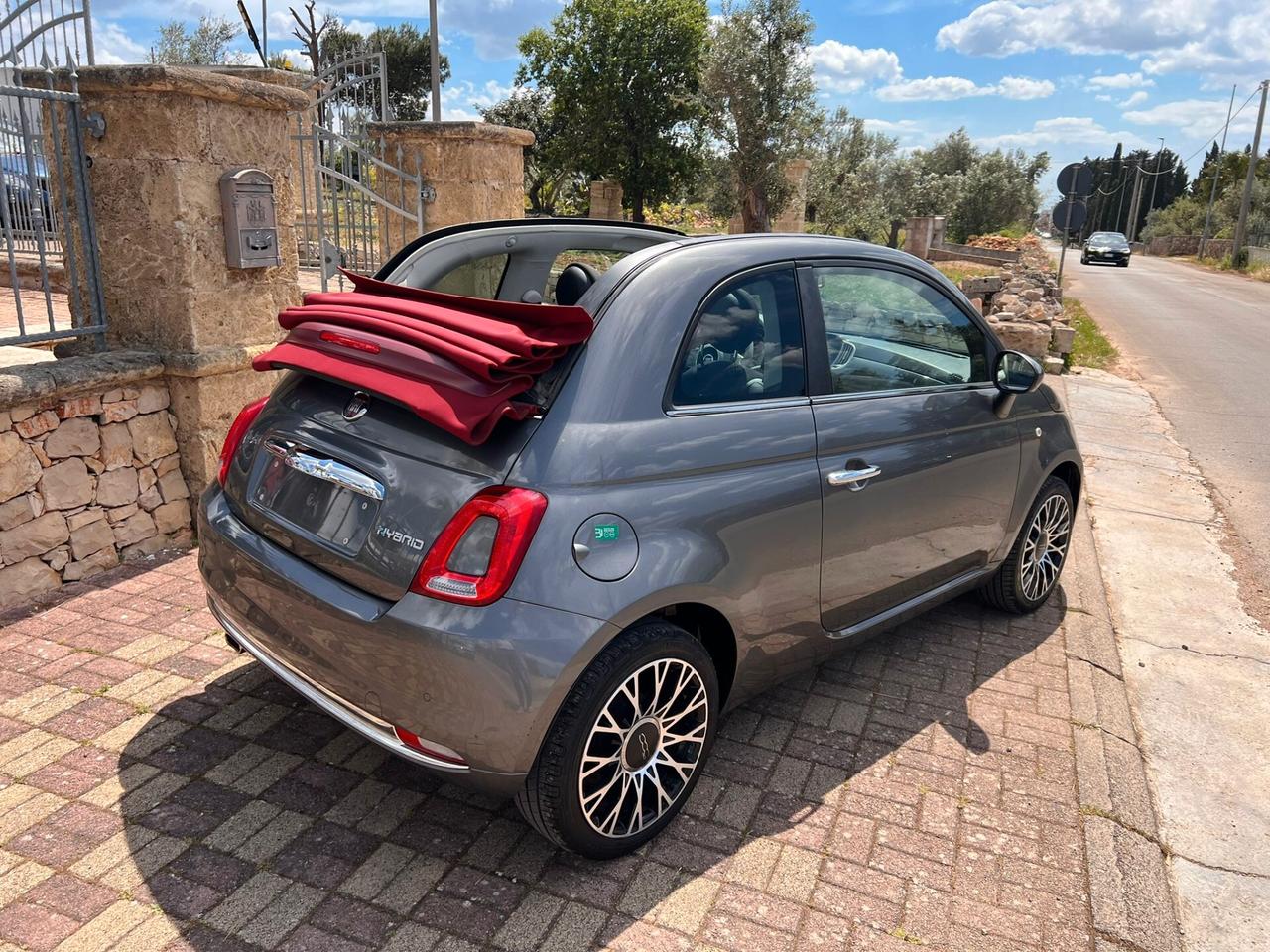 Fiat 500 C 1.0 Hybrid Dolcevita