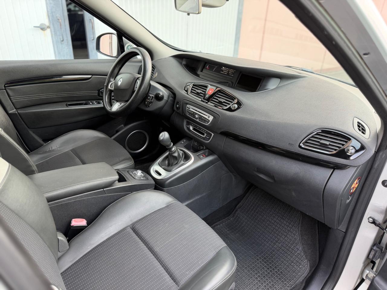 Renault Scenic Scénic X-Mod 1.5 dCi 110CV EDC Luxe