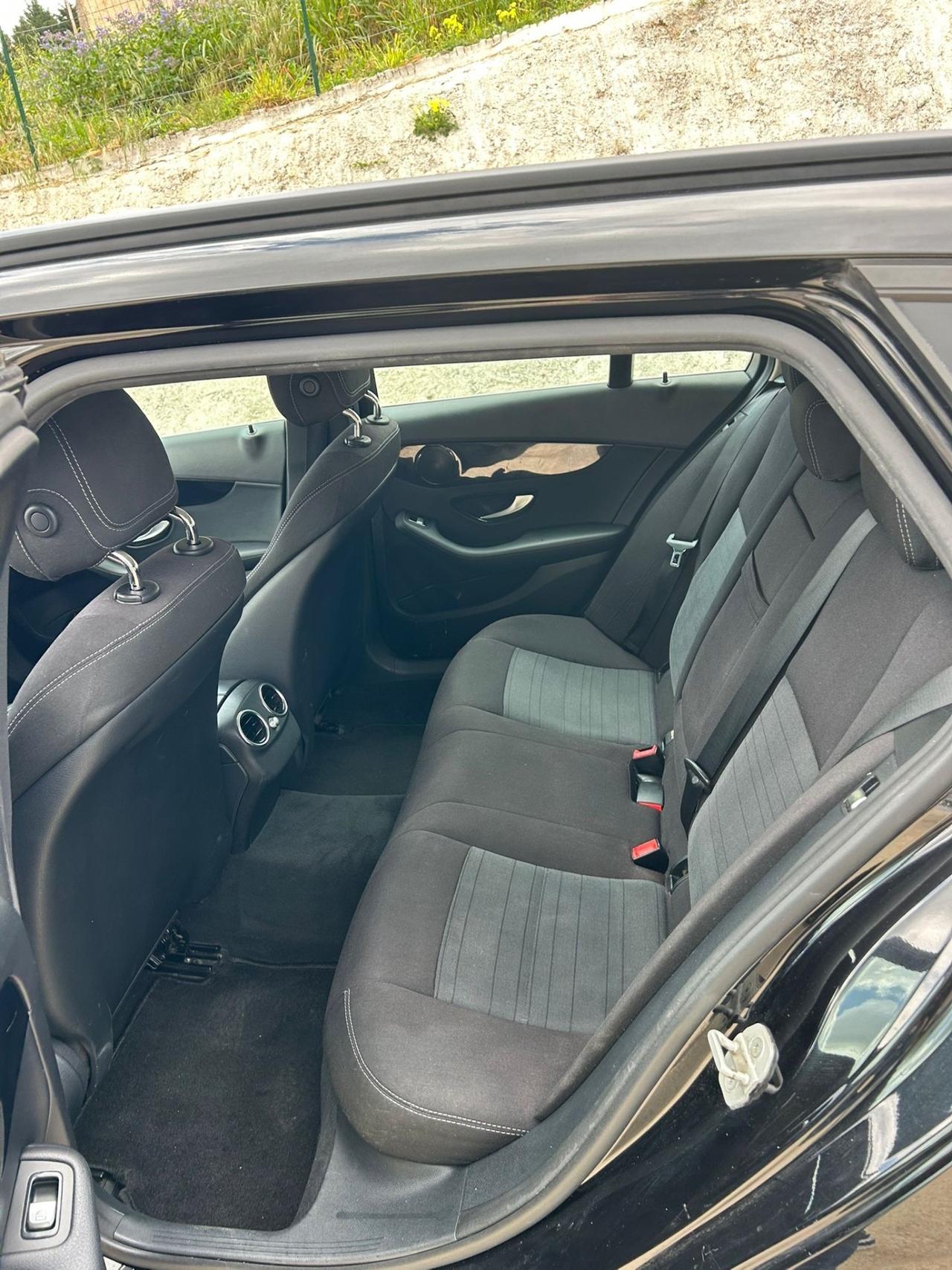 Mercedes-benz C 180 d Auto Premium