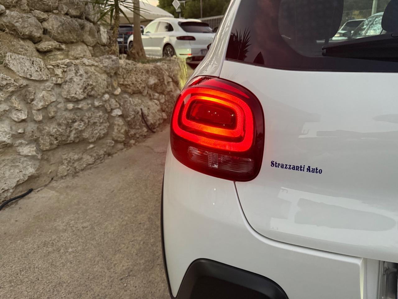 Citroen C3 1.2 benz. 83cv S&S Shine+AIRBUMP/LED2022