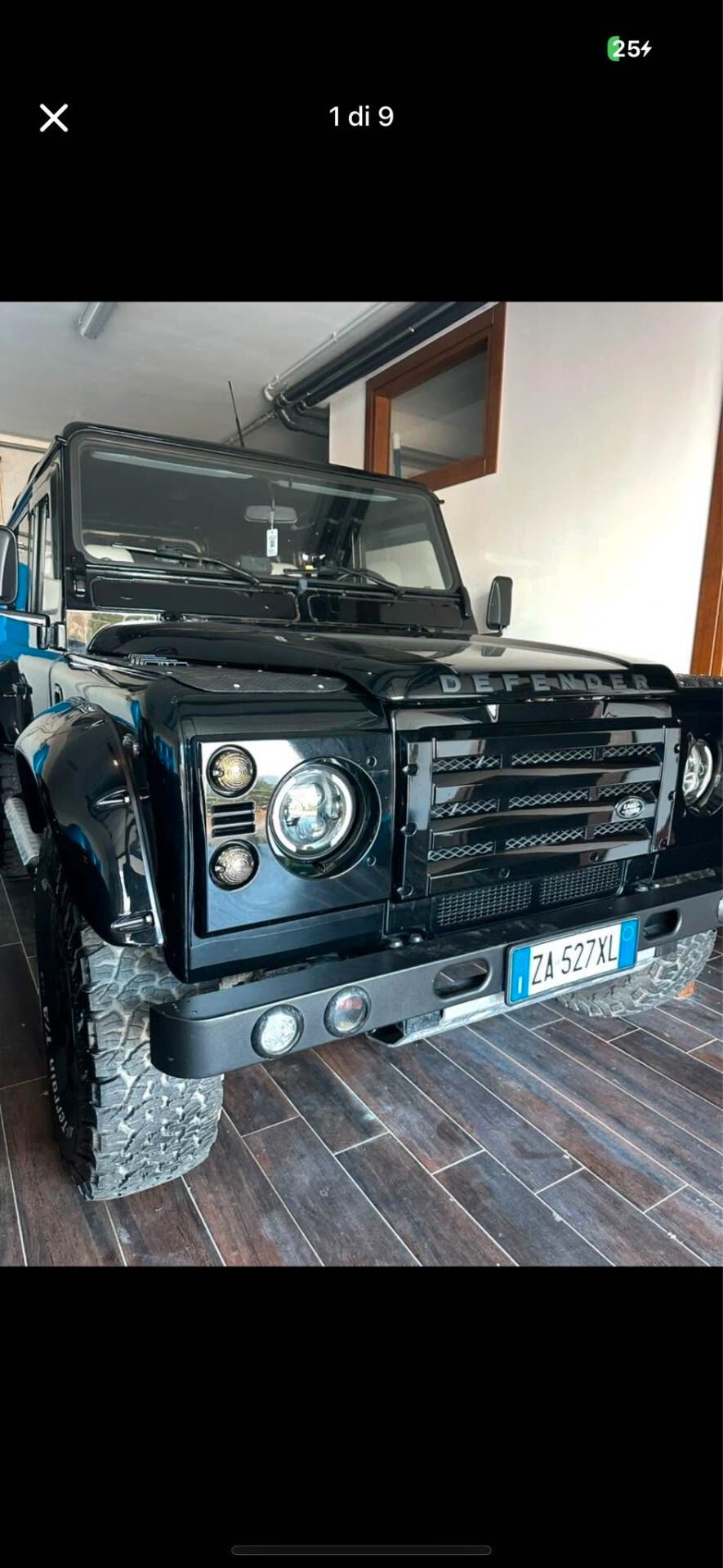 Land Rover Defender 90 TD5 Anno 2000 Total Black