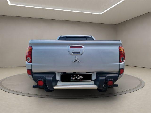 MITSUBISHI L200 2.5 DI-D/136CV Double Cab Invite