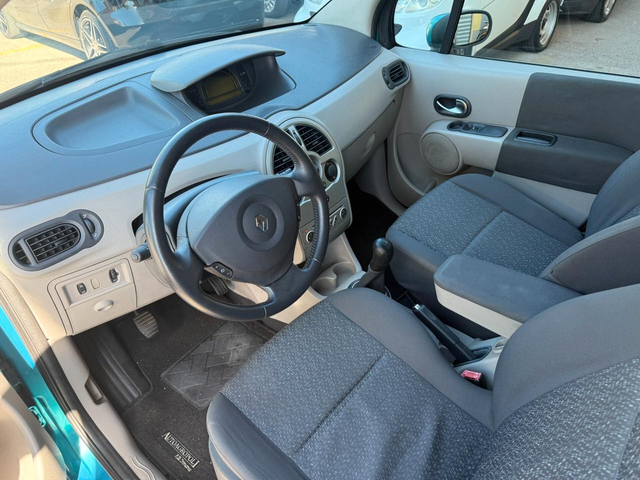 Renault Modus 1.5 dCi 85CV Luxe Dynamique
