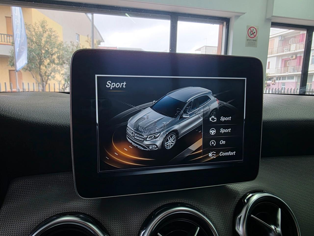 Mercedes-benz GLA 200d Automatic 4Matic Sport