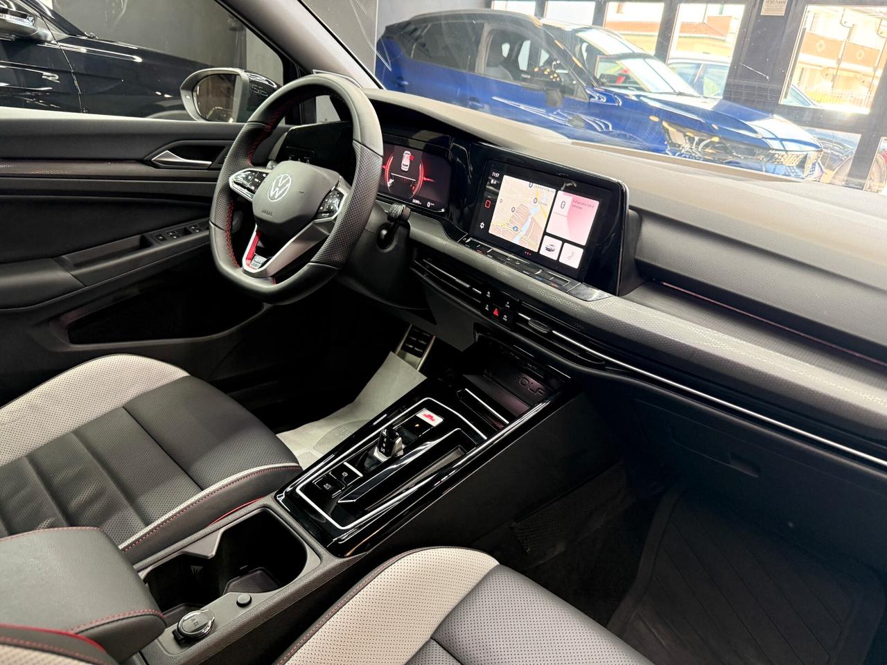 VOLKSWAGEN GOLF 8 GTI 2.0 TSI 245CV SEDILI PELLE