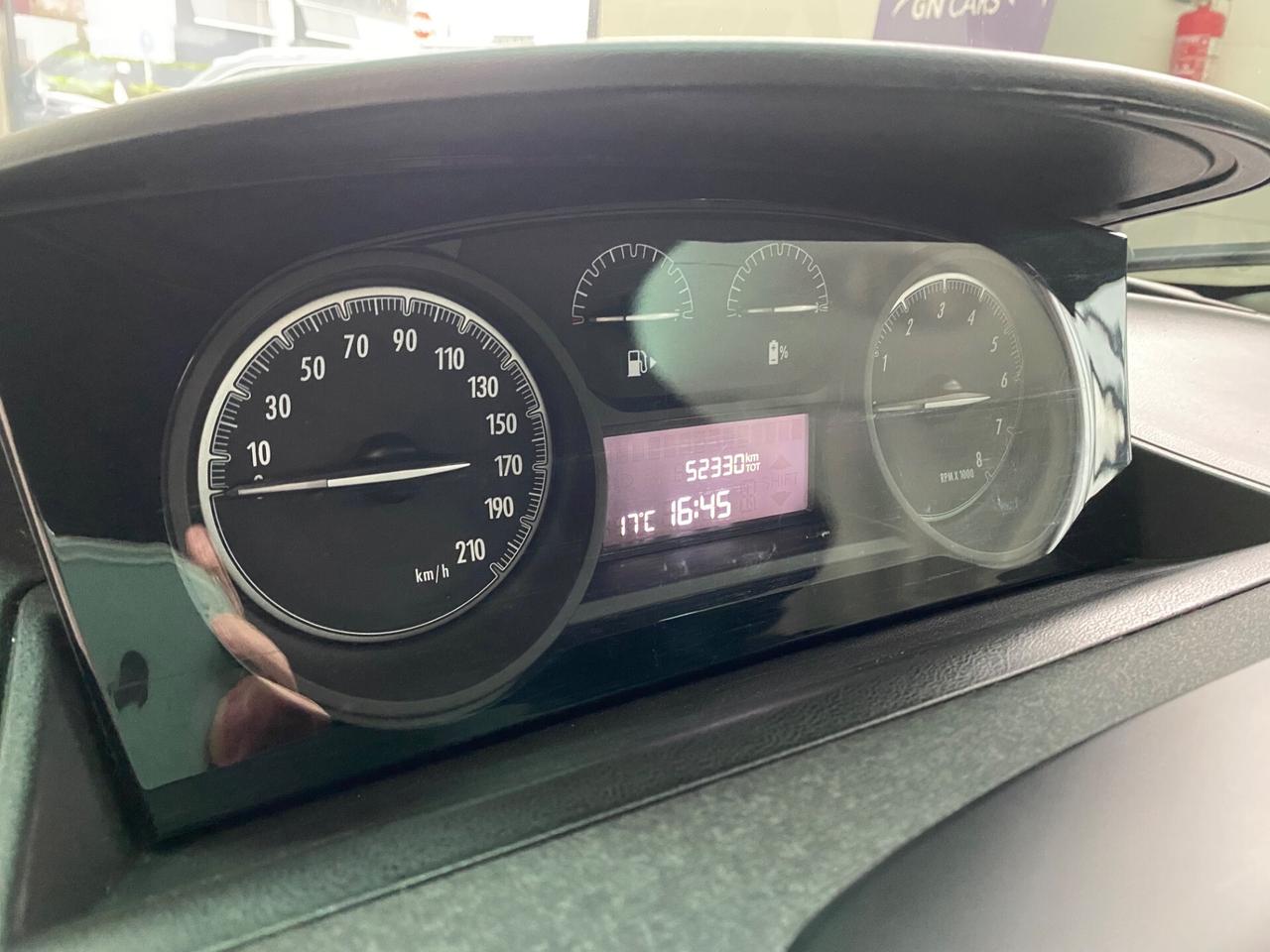 Lancia Ypsilon Hybrid Firefly