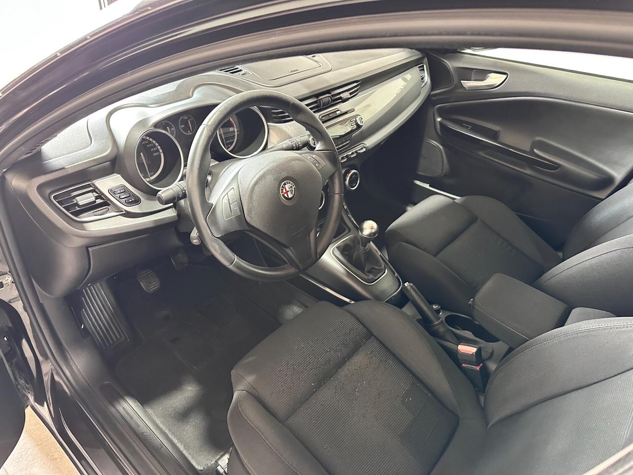 Alfa Romeo Giulietta 1.6 JTDm-2 105 CV - UNICO PRO