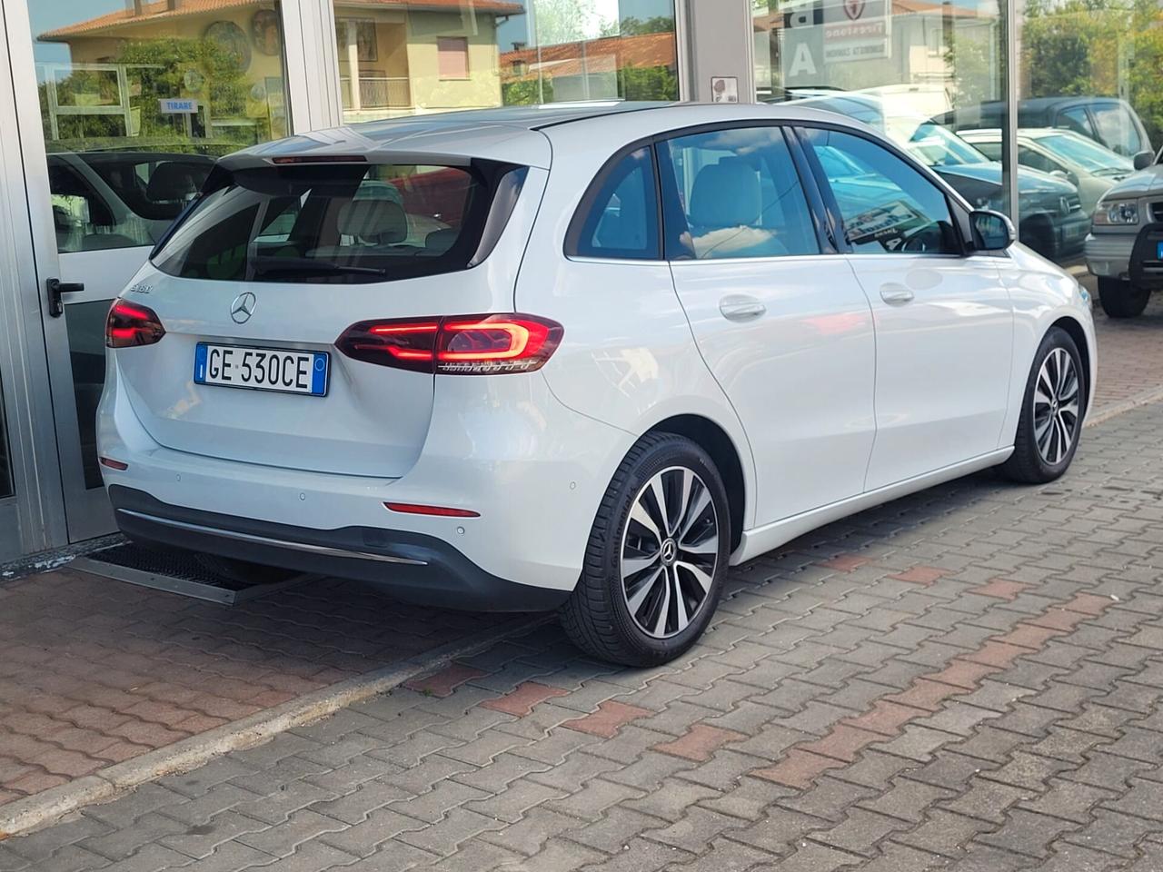 Mercedes-benz B 180 B 180 Automatic Business Extra