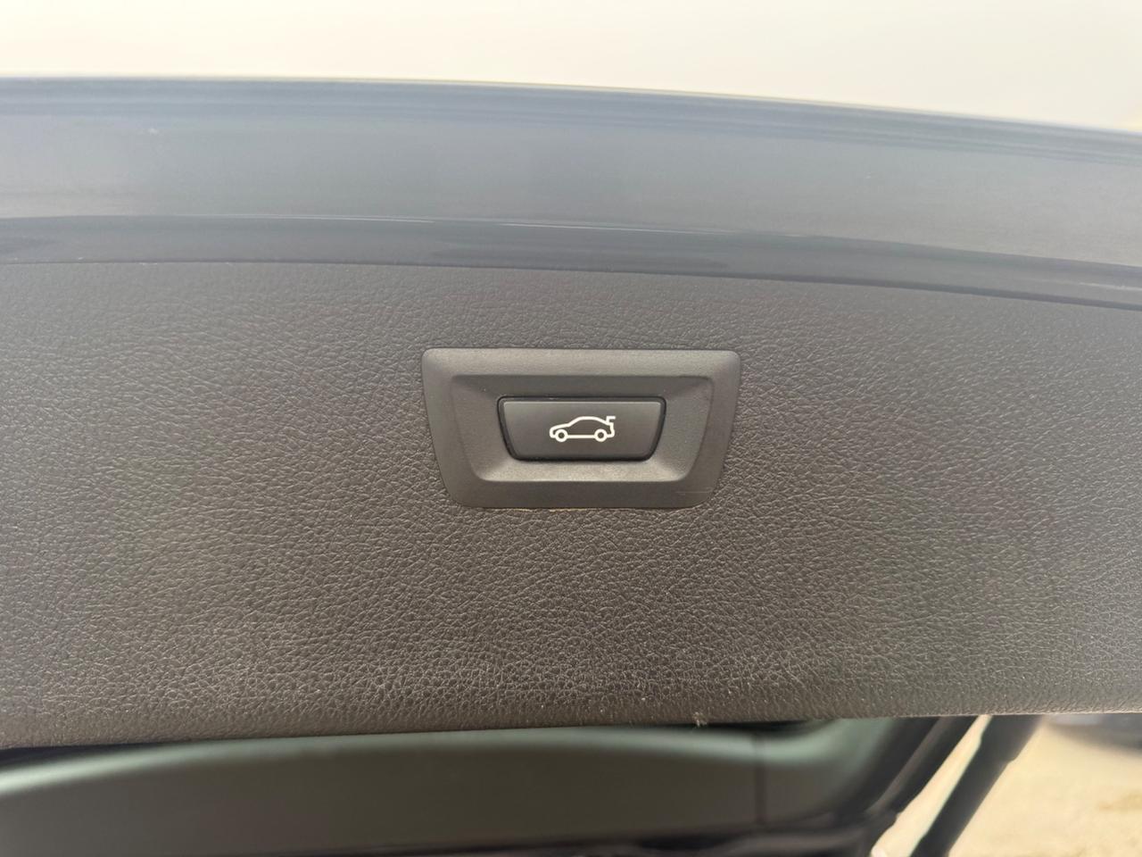 Bmw 320 320d Efficient Dynamics Touring Business aut.