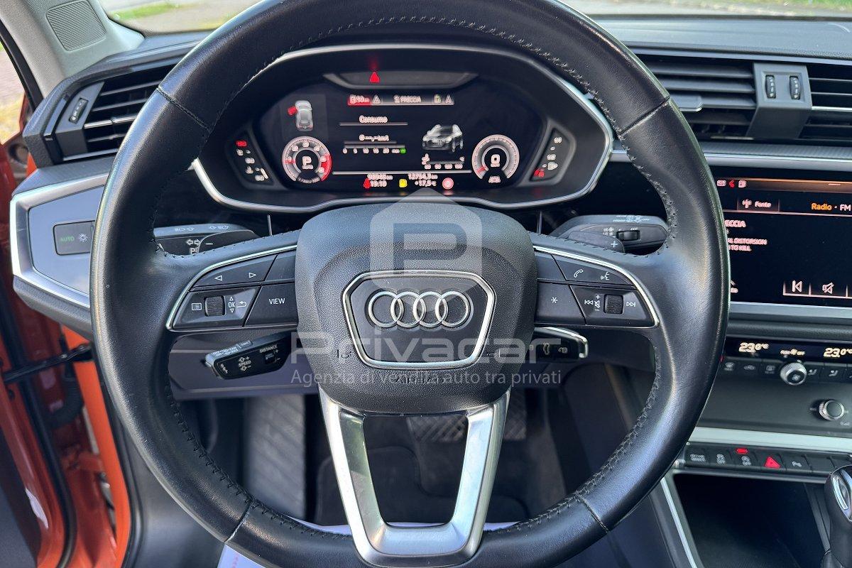 AUDI Q3 35 TDI S tronic Business Advanced
