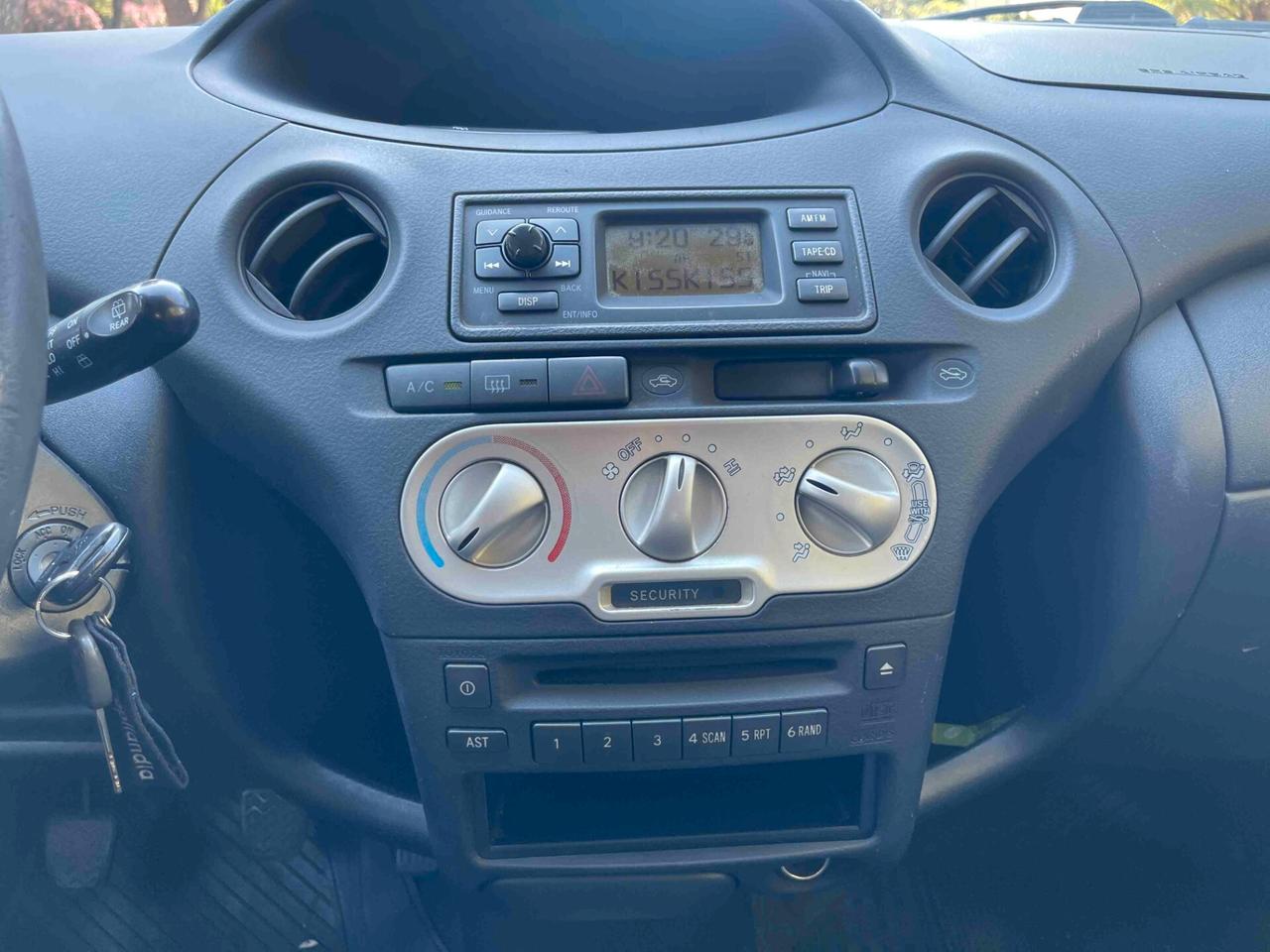 Toyota Yaris 5p 1.4 d-4d Sol NEOPATENTATI