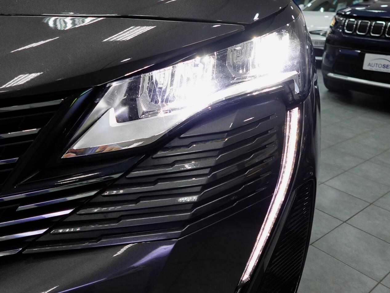 Peugeot 3008 II 1.5 BlueHDI 130 CV ALLURE