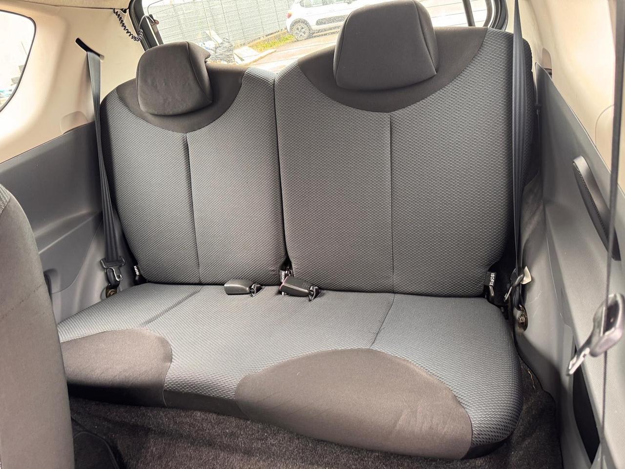 Toyota Aygo 1.0 VVT-i 69000 km GARANZIA 12m